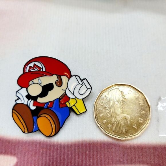 2/$20 Brand New Nintendo Super Mario Pin Brooch - Picture 3 of 3